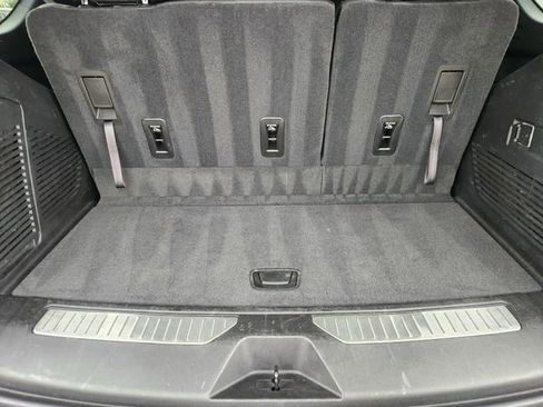 Used 2021 Chevrolet Tahoe Z71 image 32