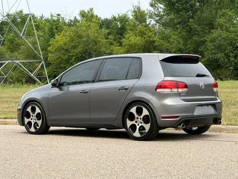 Used 2011 Volkswagen Golf 4-Door FWD image 36