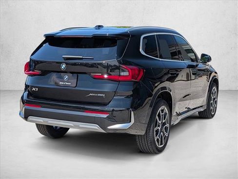 New 2026 BMW X1 xDrive28i AWD/4WD image 2