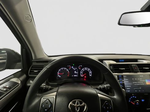 Used 2021 Toyota 4Runner Trail Special Edition AWD/4WD image 7