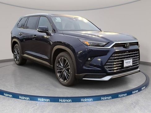 New 2026 Toyota Grand Highlander AWD Hybrid image 2