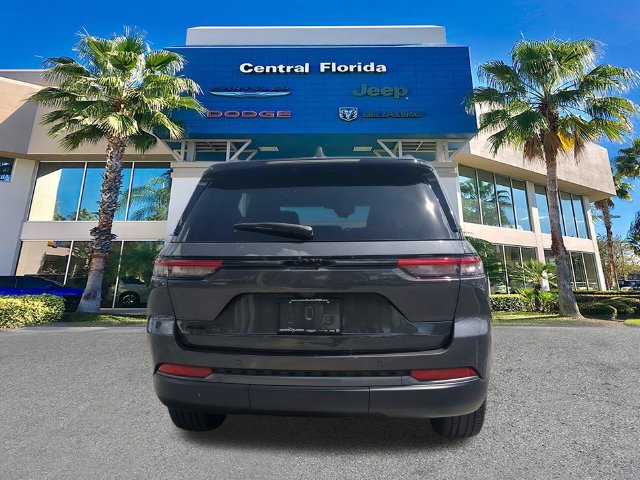 Used 2026 Jeep Grand Cherokee Limited w/ Limited Altitude Package AWD/4WD image 6