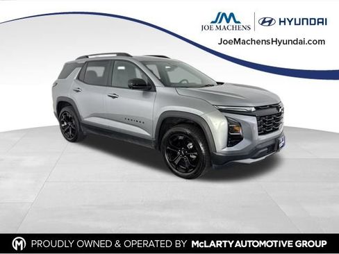 Used 2025 Chevrolet Equinox LT w/ Convenience Package II AWD/4WD image 2