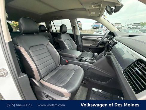 Used 2023 Volkswagen Atlas SEL Premium AWD/4WD image 15