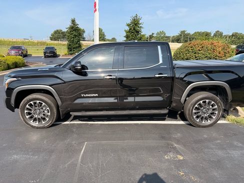 Certified 2025 Toyota Tundra Limited AWD/4WD image 3