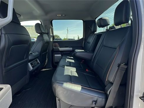 New 2025 Ford F350 Lariat image 17