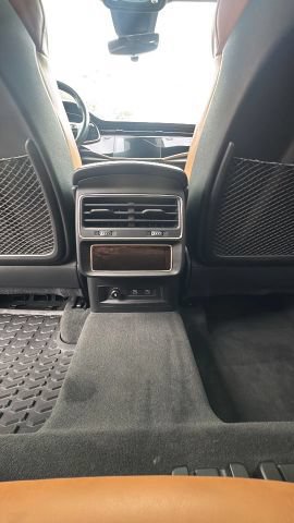 Used 2021 Audi RS Q8 w/ Luxury Package AWD/4WD image 18