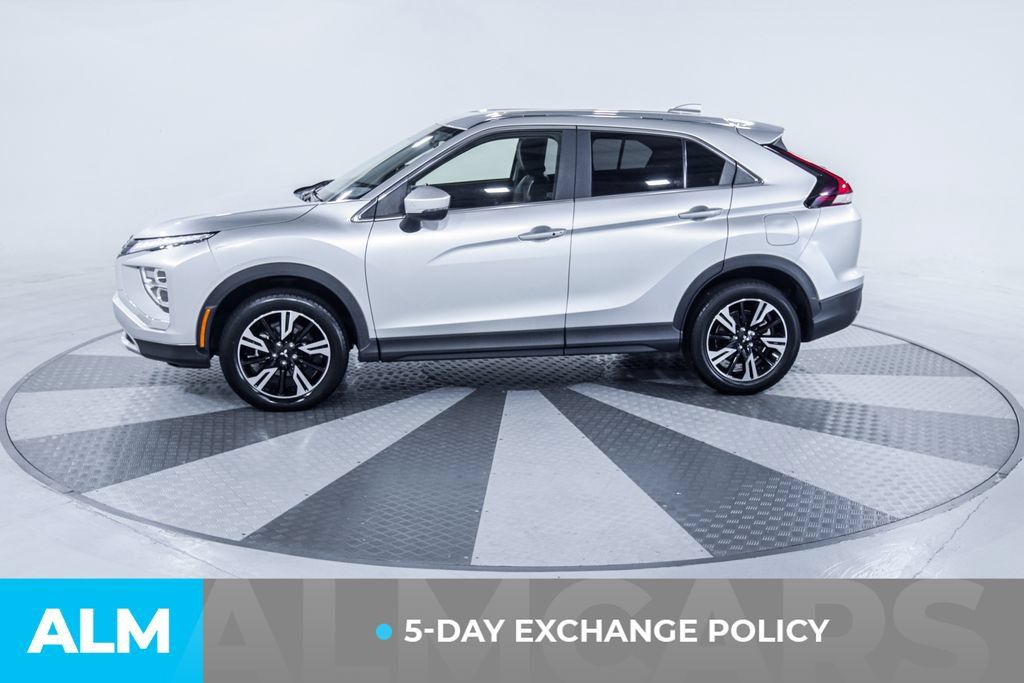 Used 2024 Mitsubishi Eclipse Cross SE AWD/4WD image 3