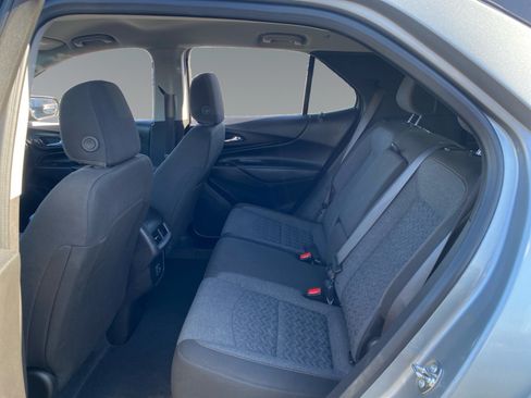 Used 2024 Chevrolet Equinox LT FWD image 13