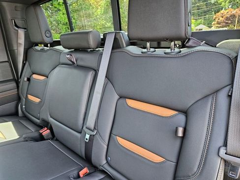 New 2026 GMC Sierra 3500 AT4 w/ AT4 Premium Plus Package AWD/4WD image 16
