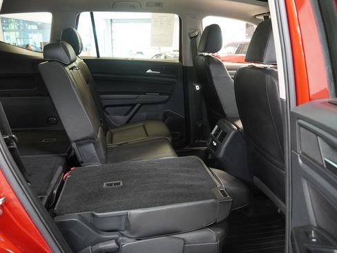 Used 2021 Volkswagen Atlas SEL AWD/4WD image 33