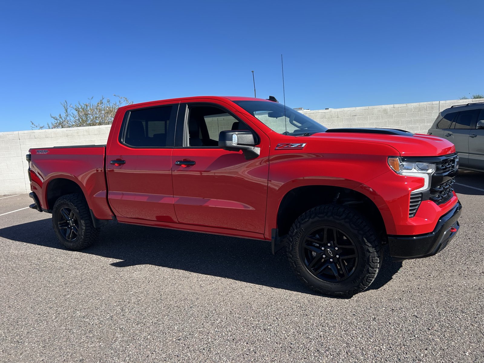Certified 2023 Chevrolet Silverado 1500 LT Trail Boss w/ LT Trail Boss Premium Package AWD/4WD image 7