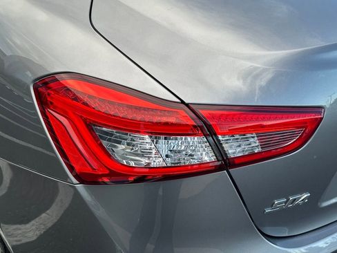 Used 2018 Maserati Ghibli S GranLusso image 10