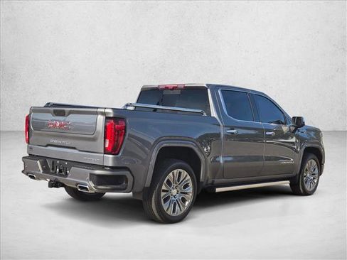 Used 2022 GMC Sierra 1500 Denali w/ Denali Reserve Package image 9