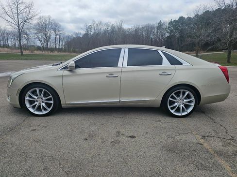 Used 2014 Cadillac XTS Premium image 10