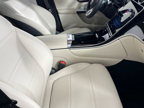 Certified 2026 Mercedes-Benz GLC 300 4MATIC image 19