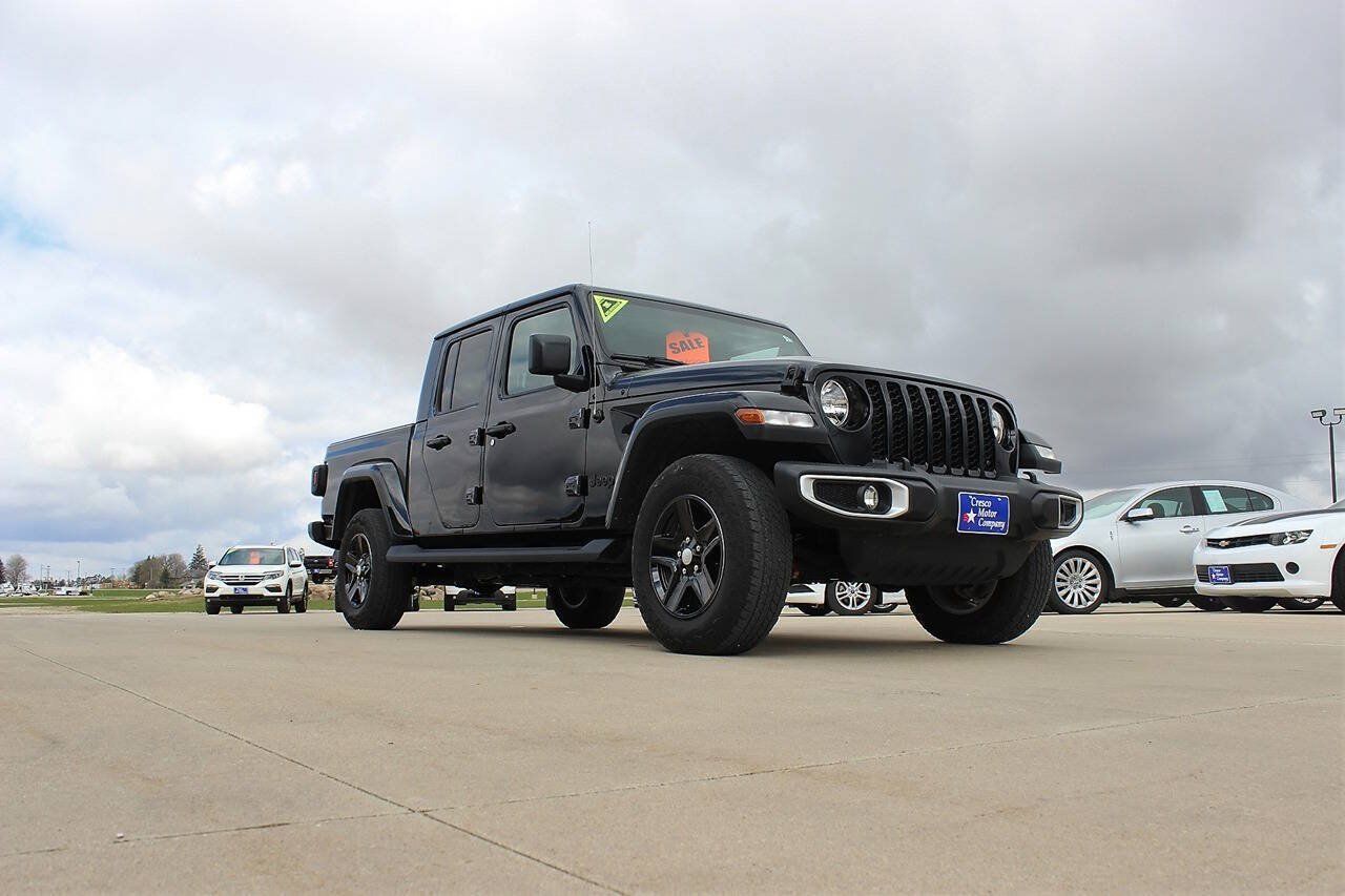 Used 2020 Jeep Gladiator Sport w/ Quick Order Package 24S AWD/4WD image 7
