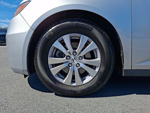 Used 2015 Honda Odyssey EX image 9