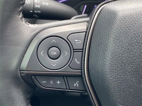 Used 2021 Toyota Camry SE image 18