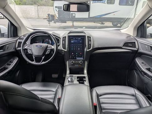 Used 2023 Ford Edge SEL AWD/4WD image 26