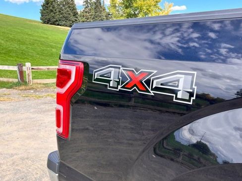 Used 2019 Ford F150 XLT w/ Equipment Group 302A Luxury image 12