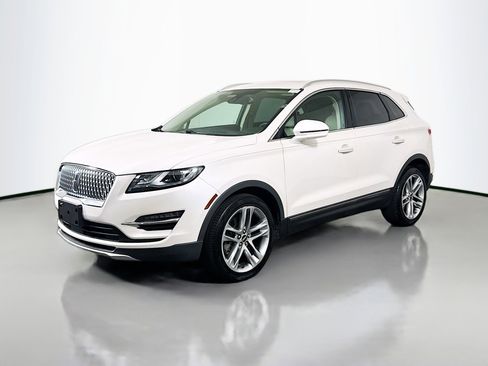 Used 2019 Lincoln MKC Reserve w/ MKC Climate Package AWD/4WD image 4