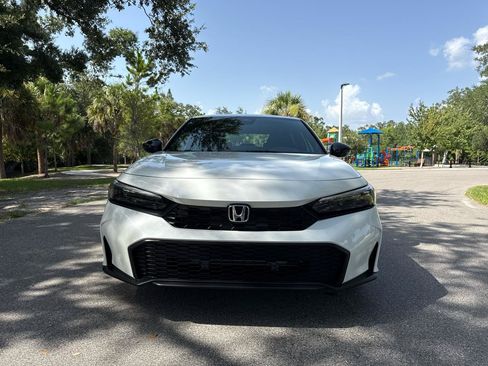 Used 2025 Honda Civic Sport image 10