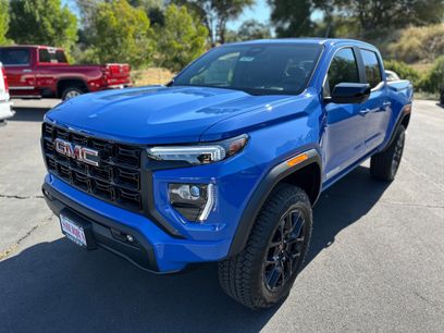 New 2025 GMC Canyon Elevation w/ Convenience Package