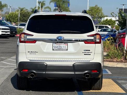 Used 2023 Subaru Ascent Touring AWD/4WD image 5