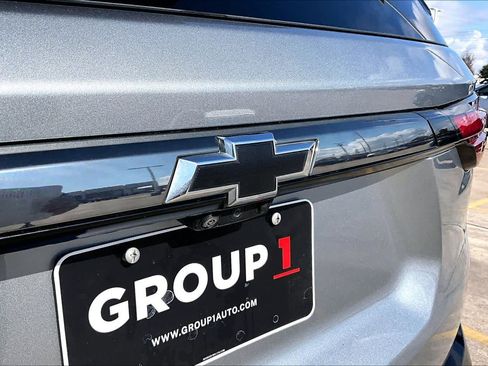 Used 2023 Chevrolet Traverse Premier w/ Redline Edition image 30