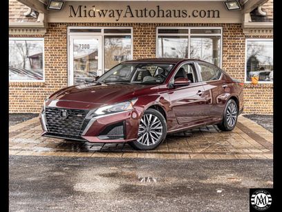 Used 2023 Nissan Altima 2.5 SV