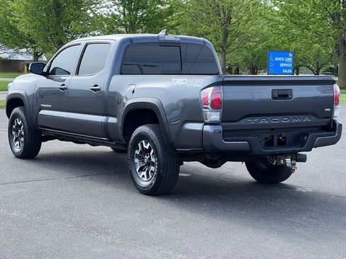 Used 2021 Toyota Tacoma TRD Off-Road w/ Technology Package AWD/4WD image 12