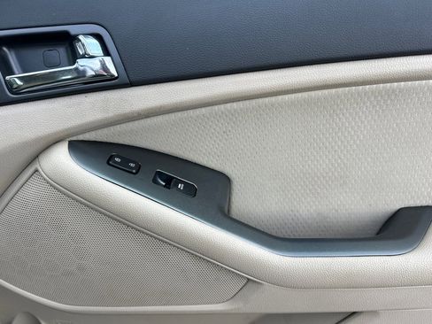 Used 2013 Kia Optima LX w/ Hybrid Convenience Pkg FWD image 19