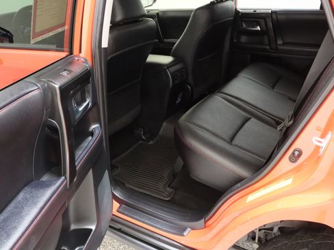 Used 2024 Toyota 4Runner TRD Off-Road Premium w/ Off Road Premium Plus Package AWD/4WD image 28