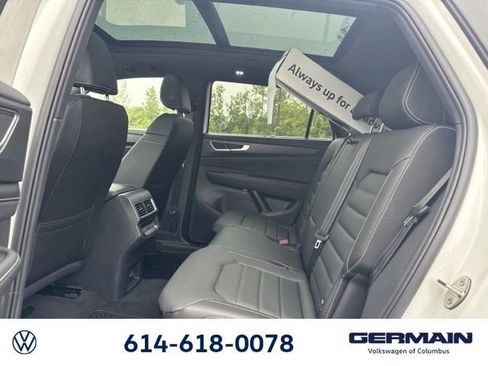 New 2026 Volkswagen Atlas Cross Sport SEL R-Line AWD/4WD image 15