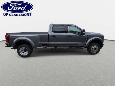 New 2026 Ford F450 XLT w/ XLT Premium Package AWD/4WD image 9