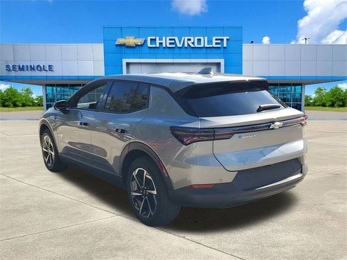 New 2026 Chevrolet Equinox EV LT image 3