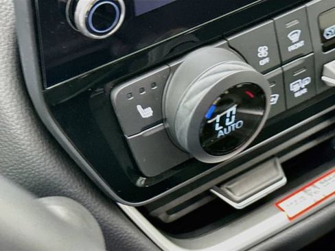 Used 2026 Toyota Grand Highlander AWD Hybrid image 20