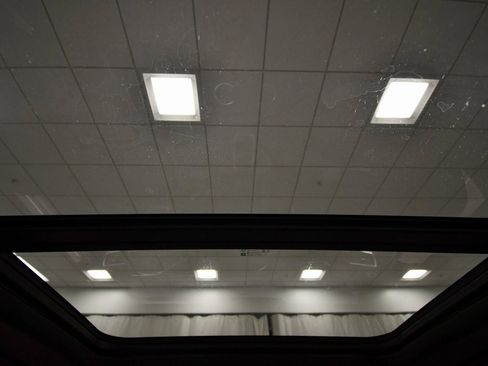 Used 2021 GMC Yukon XL Denali image 16