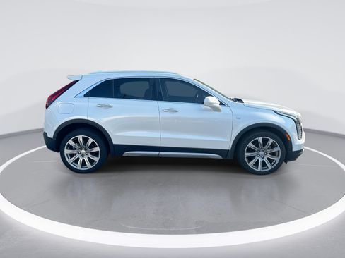 Used 2019 Cadillac XT4 Premium Luxury w/ Driver Assist Package FWD image 10