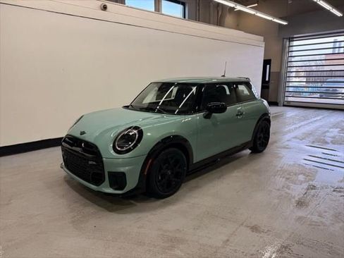 New 2026 MINI Cooper S image 1