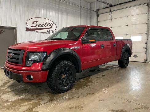 Used 2010 Ford F150 XLT image 1