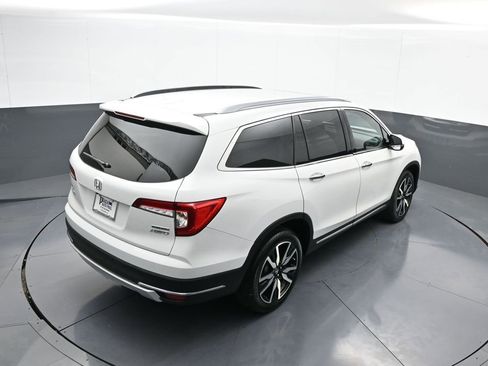 Certified 2022 Honda Pilot Touring image 42