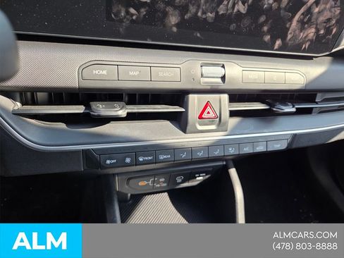 Used 2025 Kia K4 FWD image 18