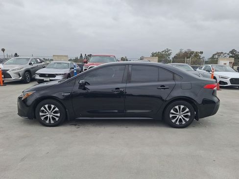 Used 2021 Toyota Corolla LE FWD image 8