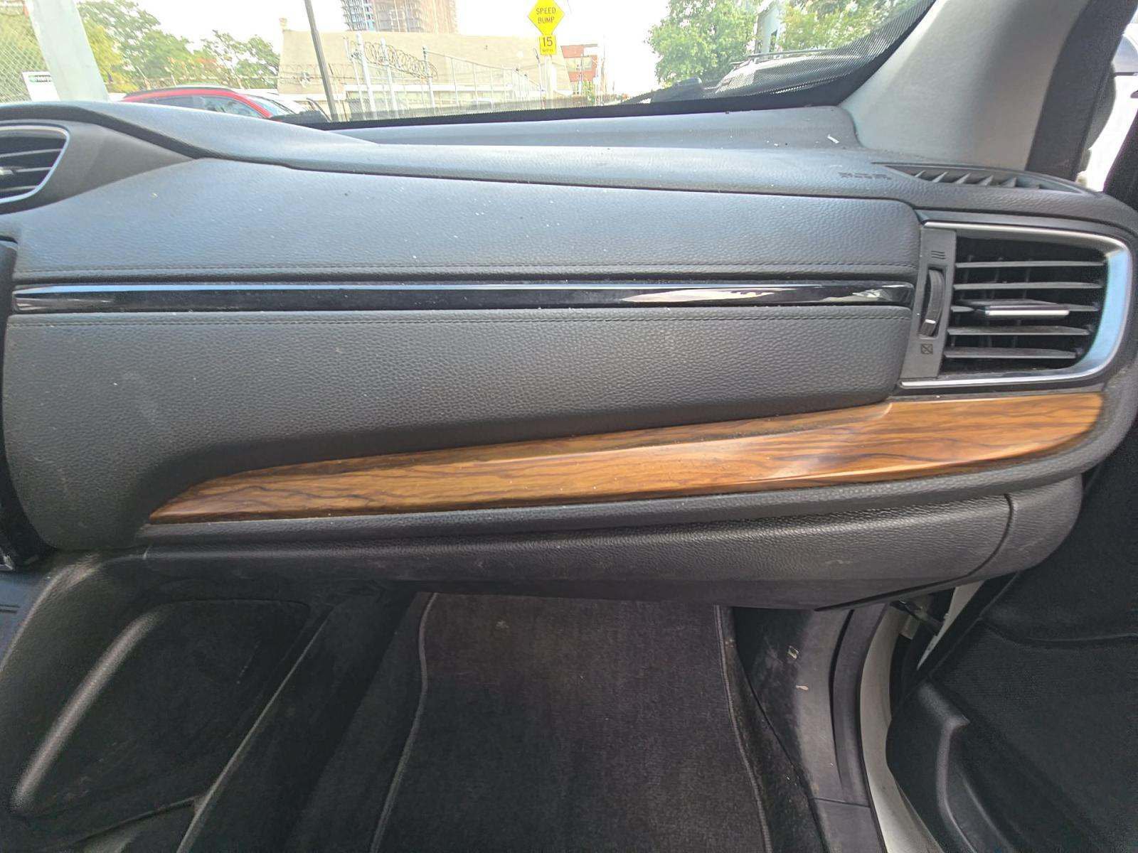 Used 2018 Honda CR-V EX-L image 14