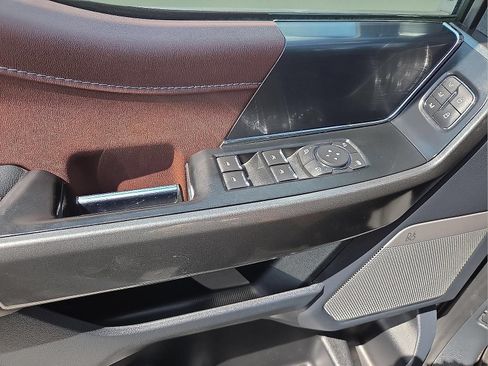 Used 2022 Ford F150 Lariat AWD/4WD image 25
