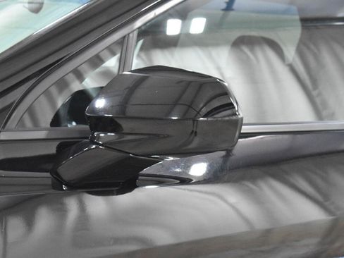 Used 2025 Chevrolet Blazer LT FWD image 30