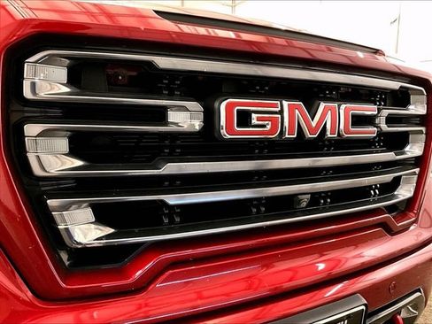 Used 2021 GMC Sierra 1500 AT4 w/ AT4 Premium Package AWD/4WD image 29