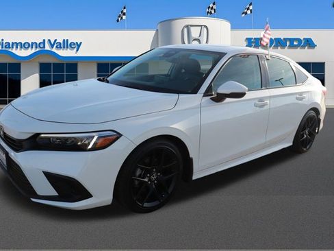 Certified 2022 Honda Civic Touring image 3